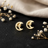 Crescent Stud in 14k Gold