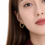 Satin Finish Diamond-Cut Round Hoop Earrings  in 14k Gold