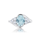 Classic Oval Halo Ring in 10K Gold