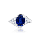 Classic Oval Halo Ring in 10K Gold