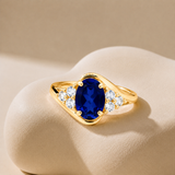 Classic Oval Halo Ring in 10K Gold