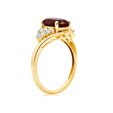 Classic Oval Halo Ring in 10K Gold
