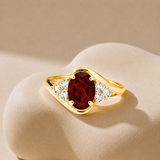 Classic Oval Halo Ring in 10K Gold