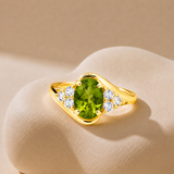 Classic Oval Halo Ring in 10K Gold