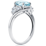 Classic Oval Halo Ring in 10K Gold